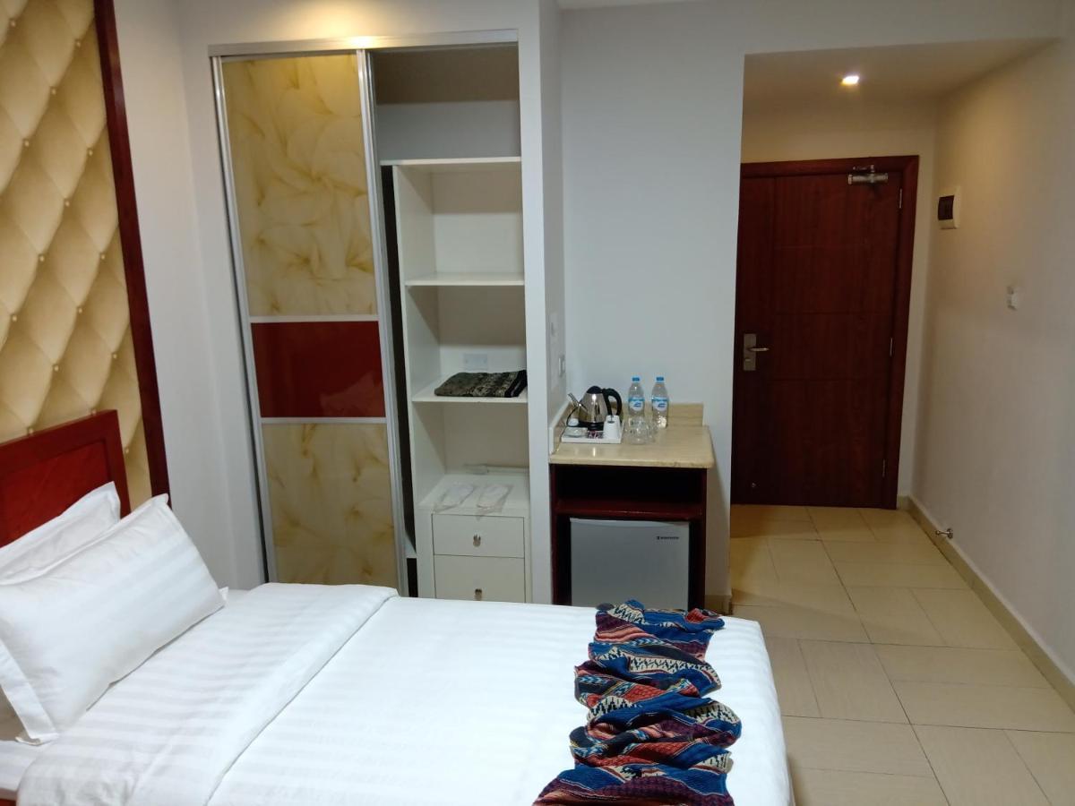 Seven7Days Hotel Aqaba Luaran gambar
